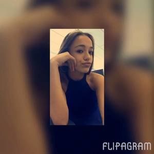 Meet your Posher, Kayla